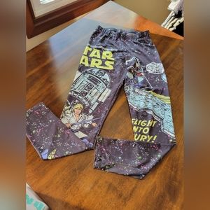 Star Wars Leggings (Womens size S) and Shirt (Womens size M) Bundle.